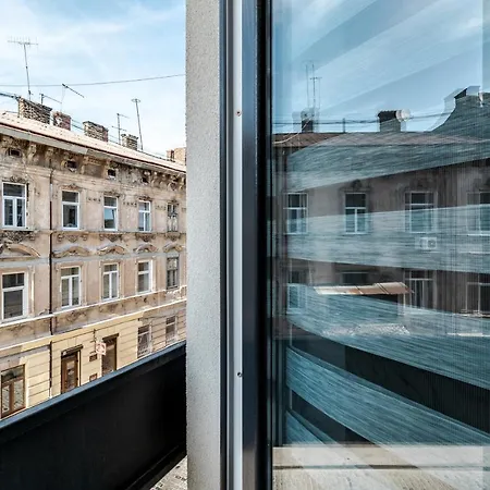 Inshiapartments On Hazova Str 2 *